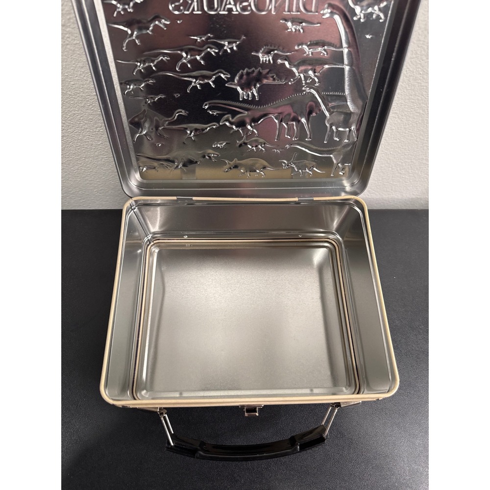 Smithsonian Dinosaurs Metal Lunch Box Tin Aquarius 48-183 Tan Mesozoic Era - Picture 10 of 11
